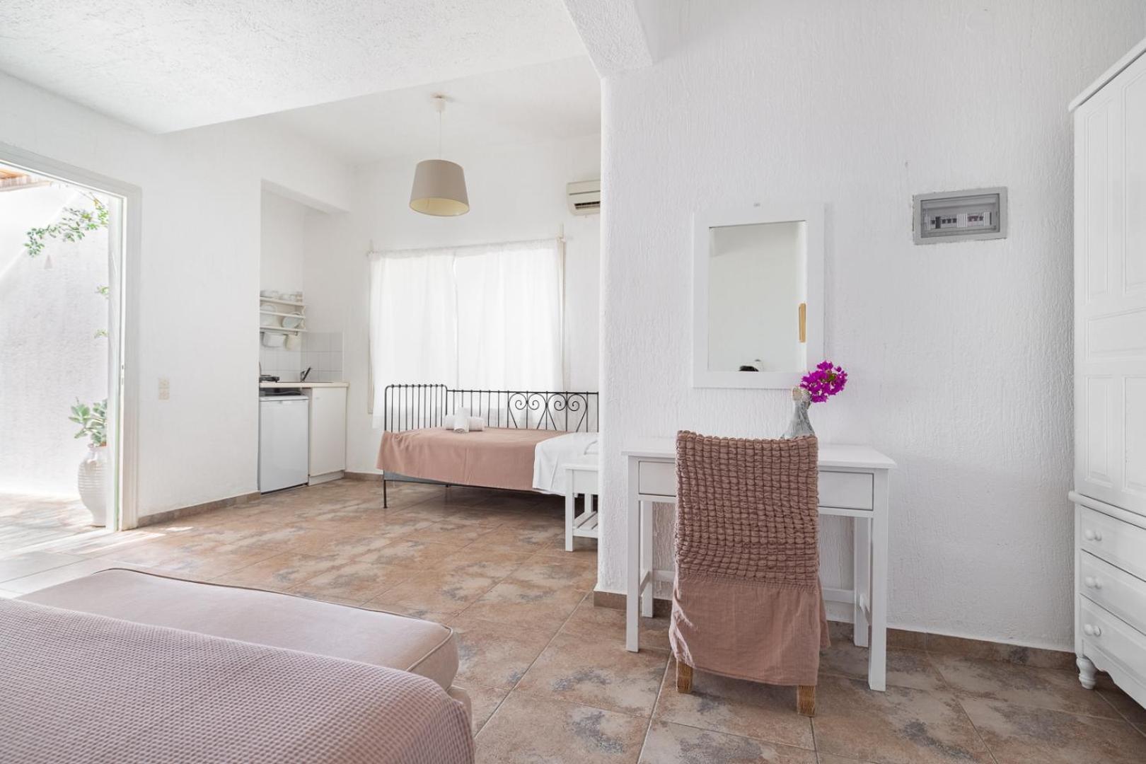 Fos Apartments Mykonos Agios Ioannis Diakoftis Экстерьер фото
